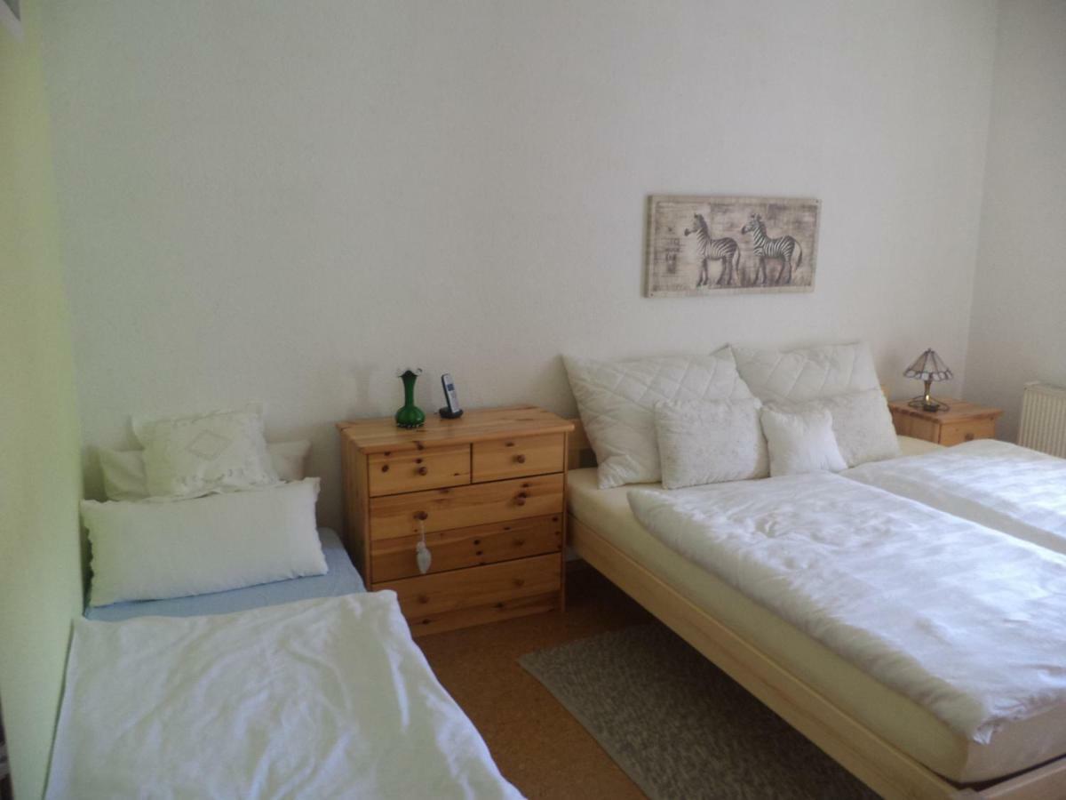 Ferienappartment Mit Schlafzimmer Farschweiler Zewnętrze zdjęcie